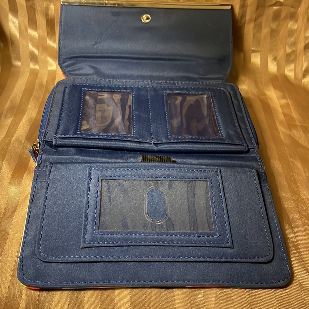 Safe Keeper Striped Colorful Wallet-Like New. Has… - image 4